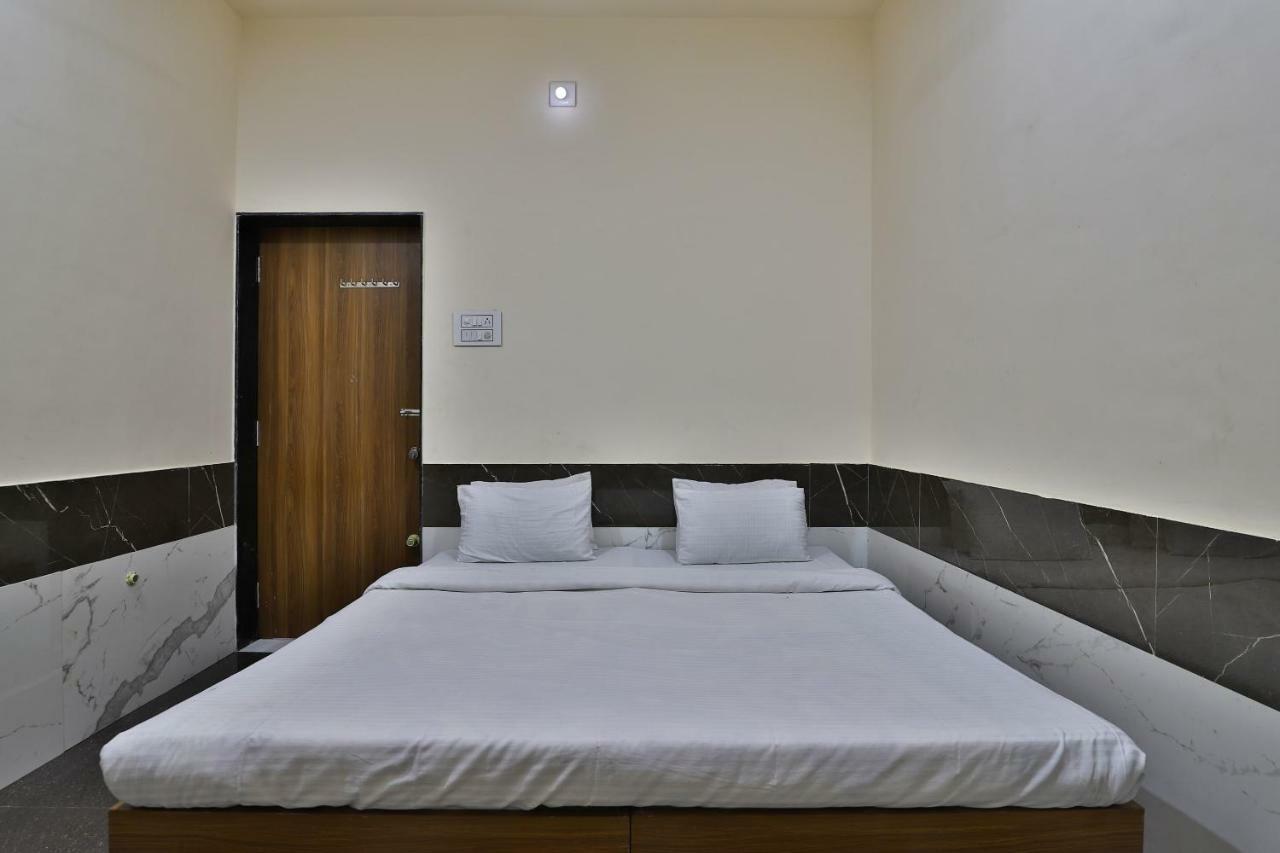 Spot On 37366 Hotel Mahalaxmi Dwarka  Exterior photo
